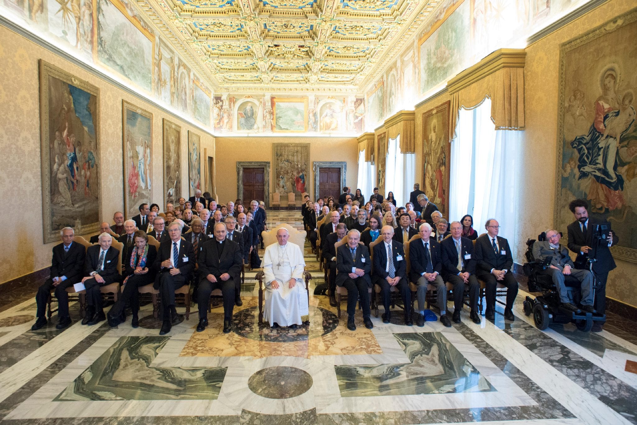 Francis deplores politicians’ ‘distraction’ in fighting climate change