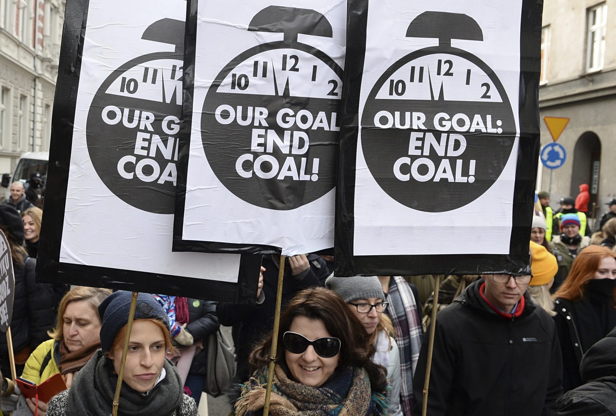 Bill that prices carbon pollution would yield a dividend for everyone