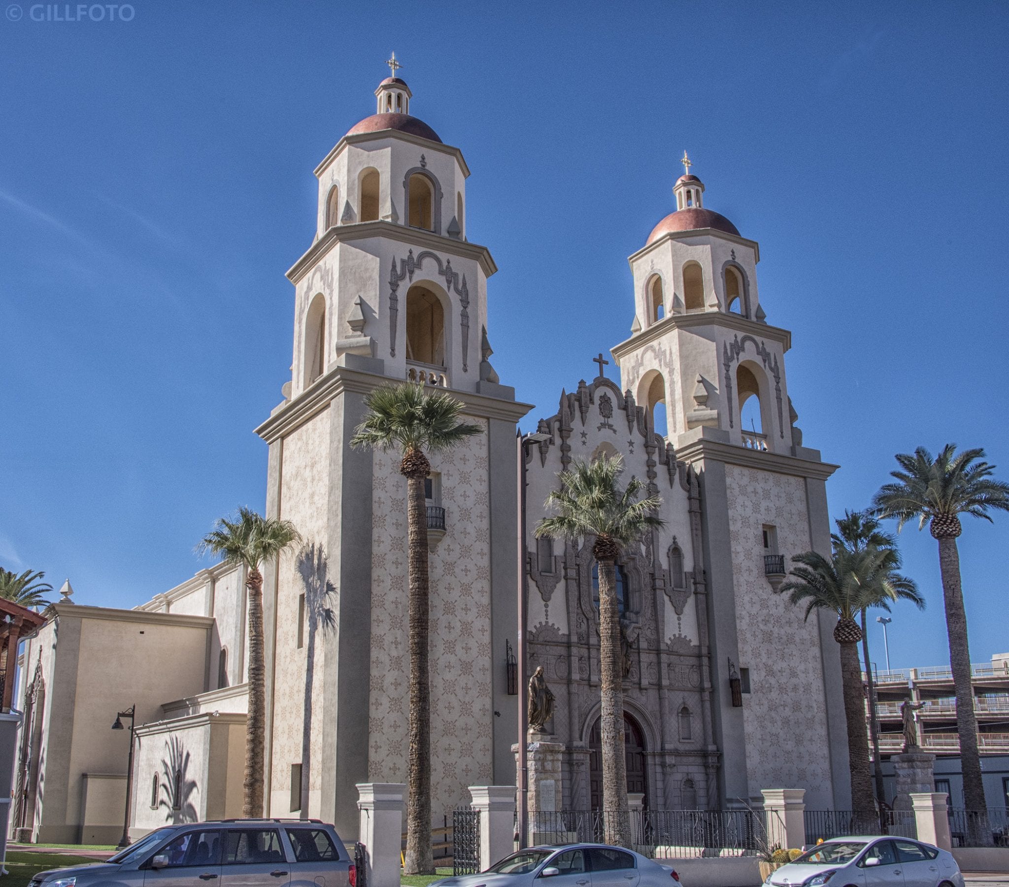 Rock thrower breaks windows at 123-year-old Tucson cathedral