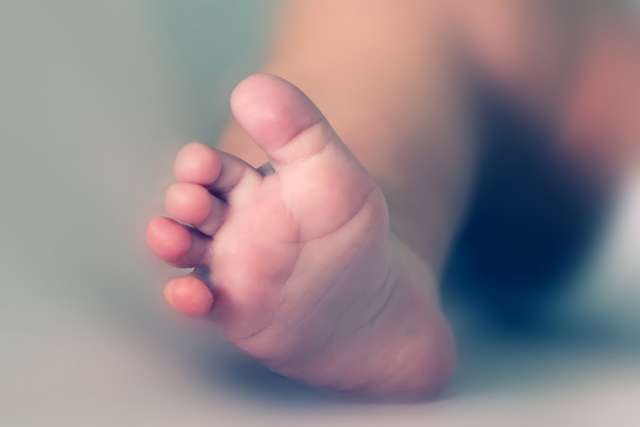 UK judge defies parents and pulls baby’s life support