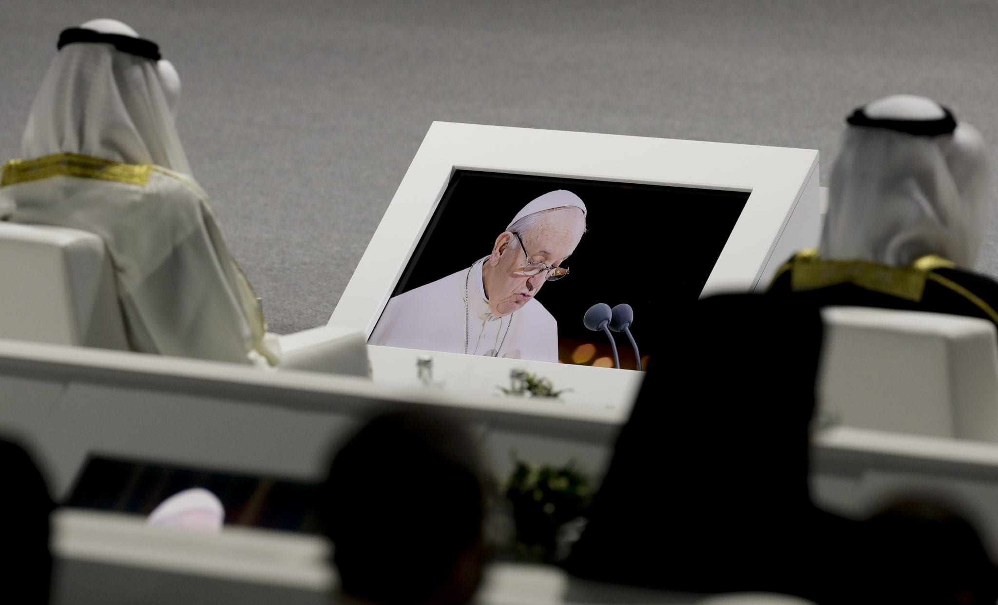 In heart of Muslim world, Pope calls for true religious freedom