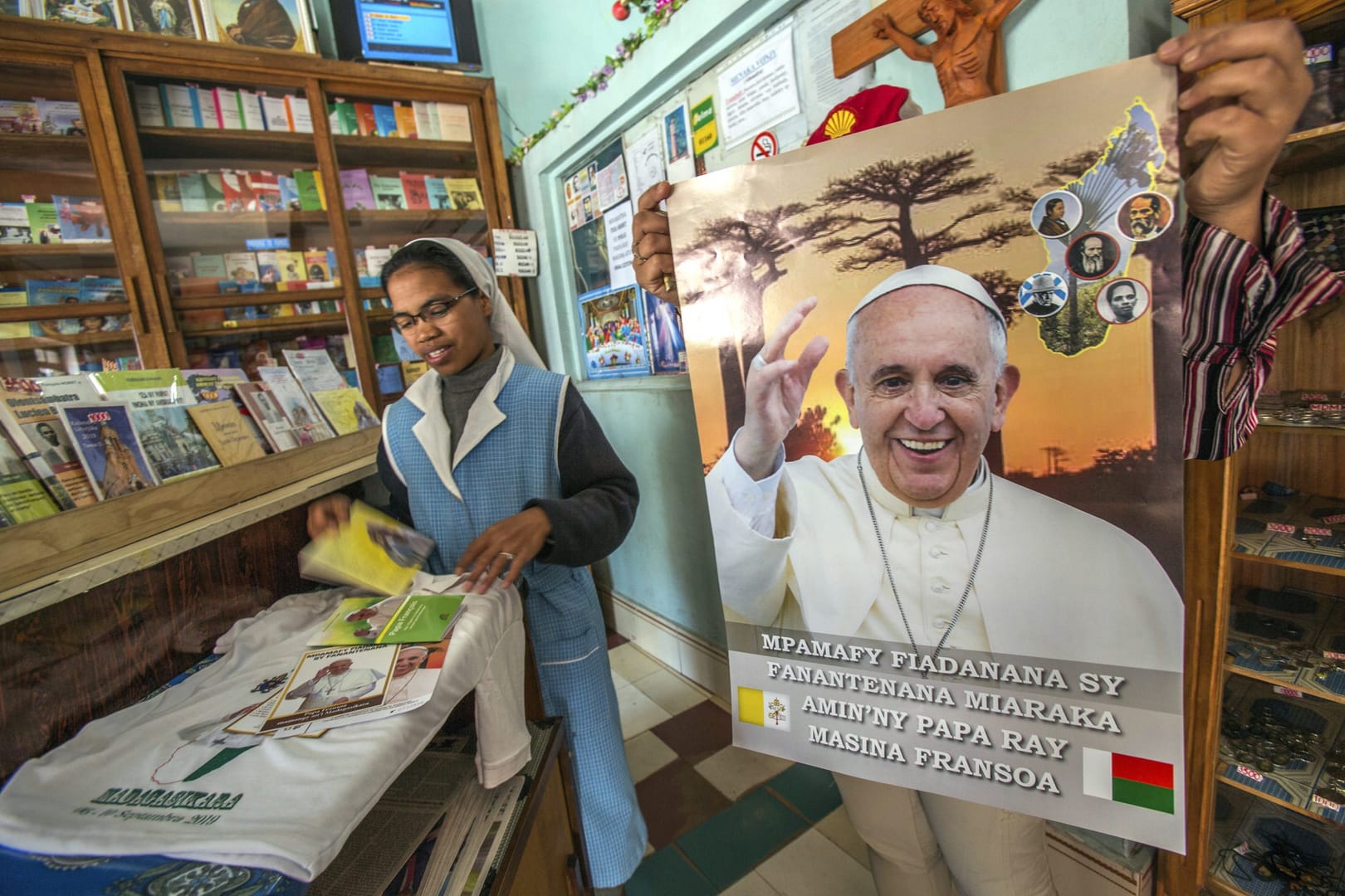 Climate, post-conflict peace on pope’s Africa agenda