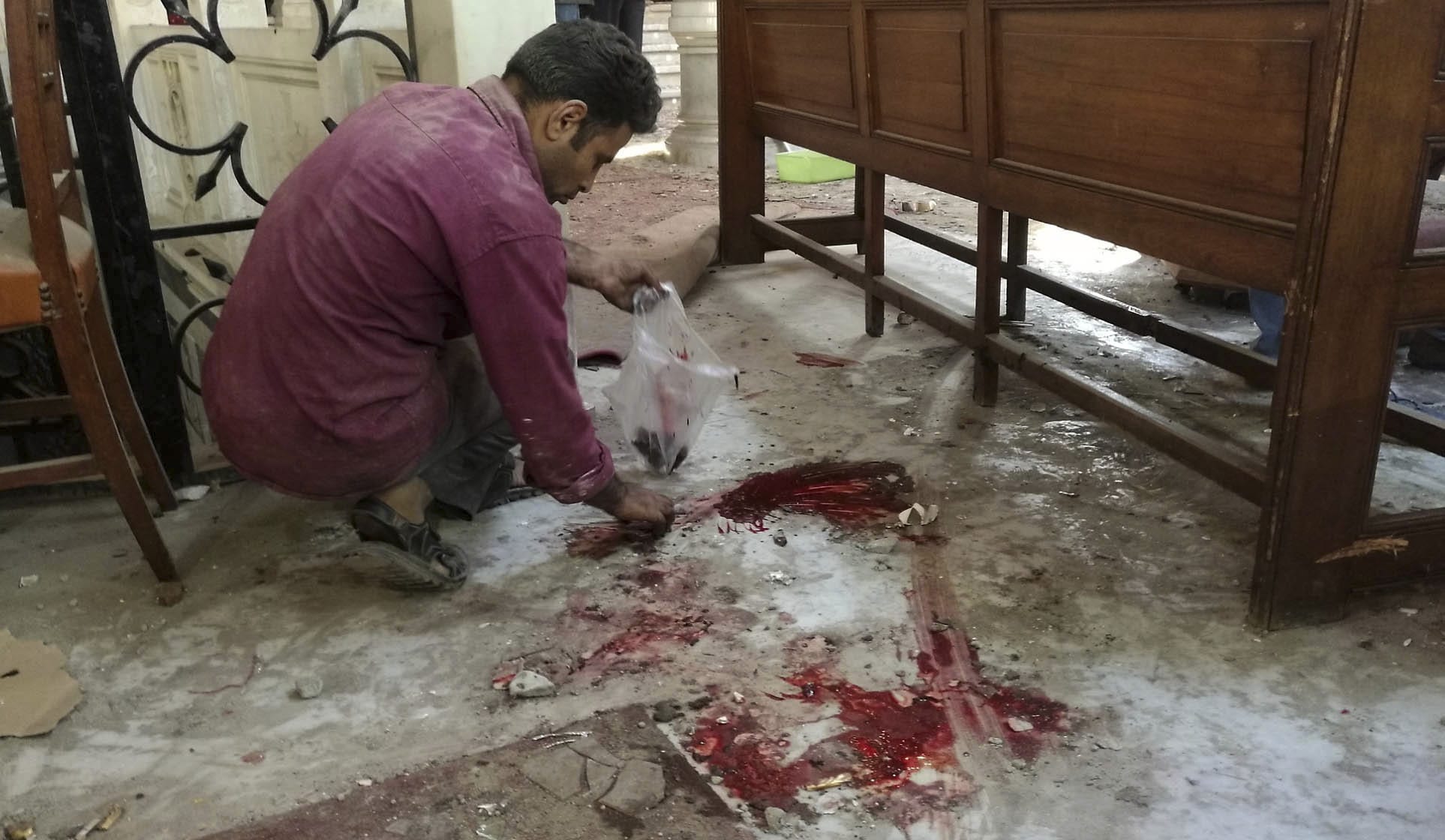 Bombing at Egypt’s main Coptic cathedral kills 25