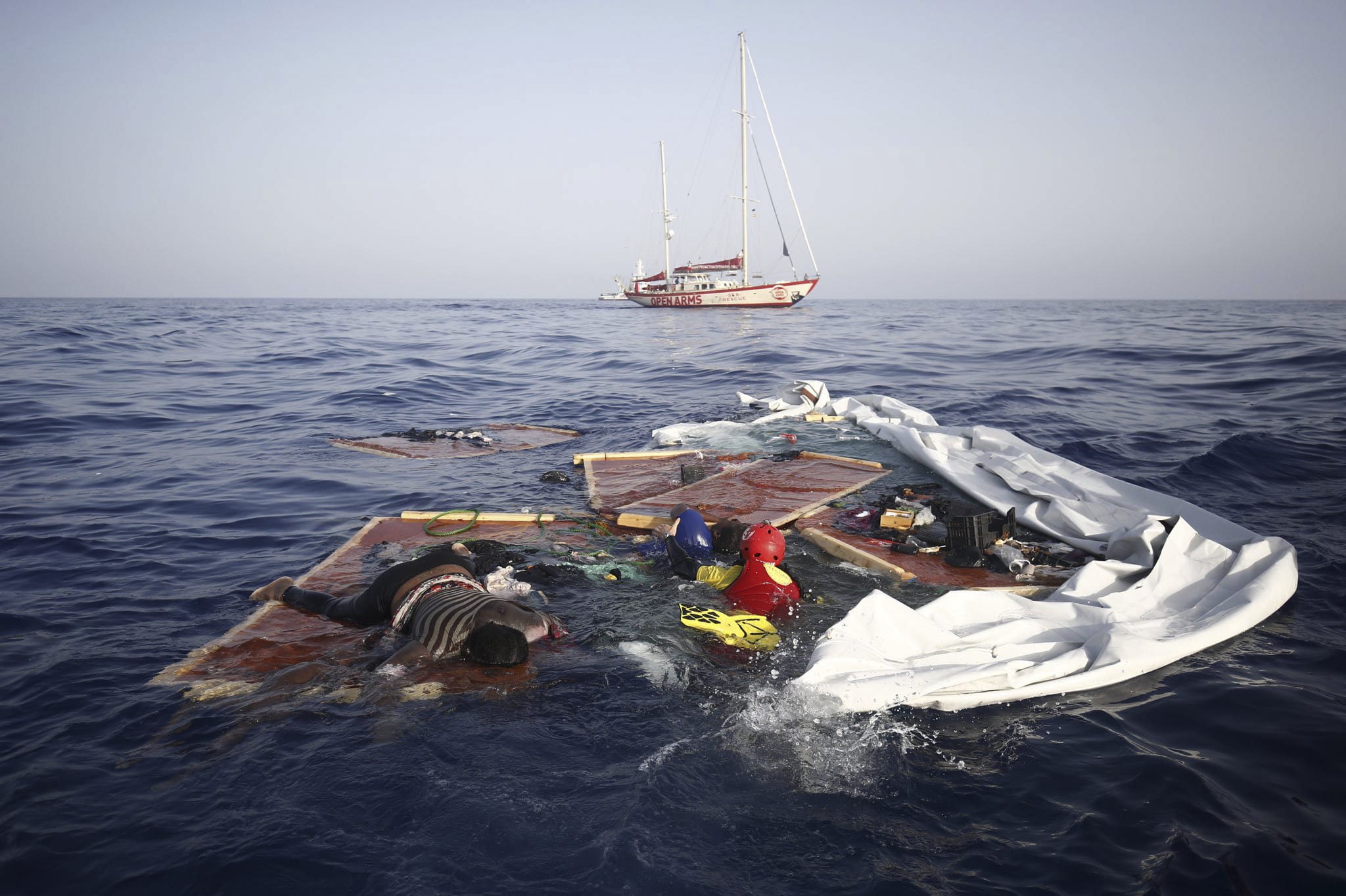 Pope prays for migrants, as 200 more die at sea