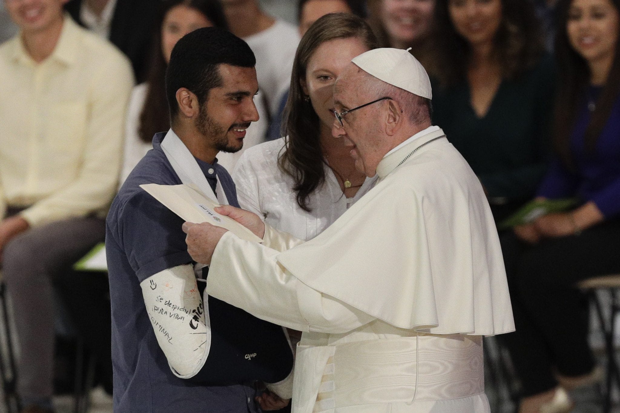 Pope rues ‘incoherence’ due to ‘scandalous, prince-like clericalism’