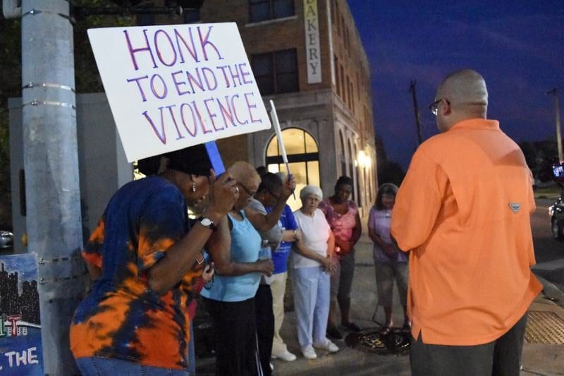 Detroit Catholics hit the streets to end violence