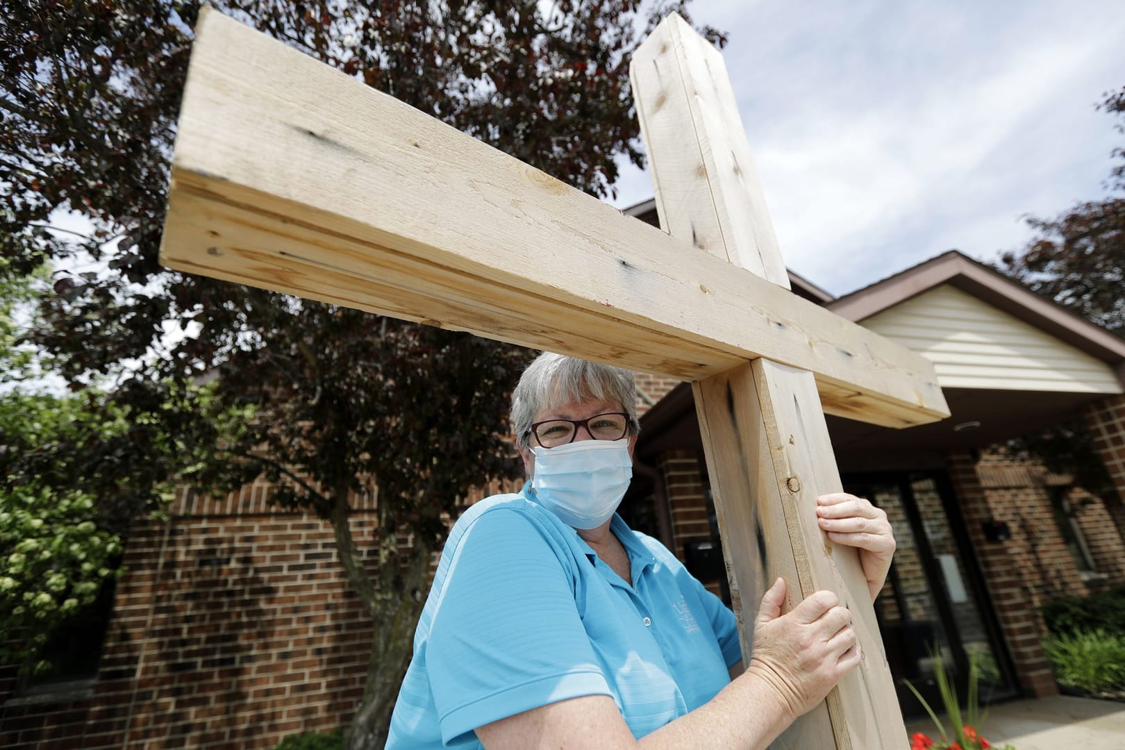 Pandemic disrupts rites of passage for many devout families