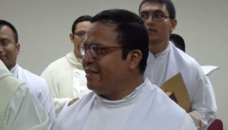 Priest, a seminary rector, slain in El Salvador