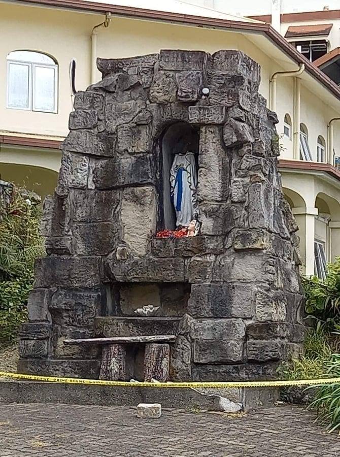 Statue of Mary beheaded at cathedral in Fiji