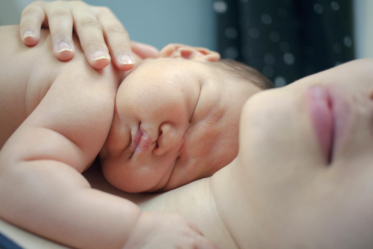 Catholic bioethics center: Proposed changes to UK surrogacy law would ‘demean pregnancy’