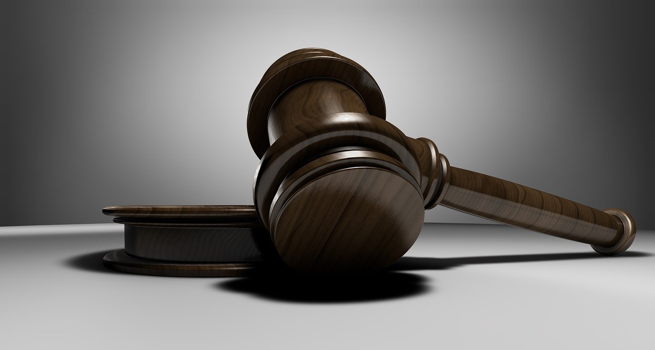 Los Angeles nun to plead guilty to $835,000 school theft