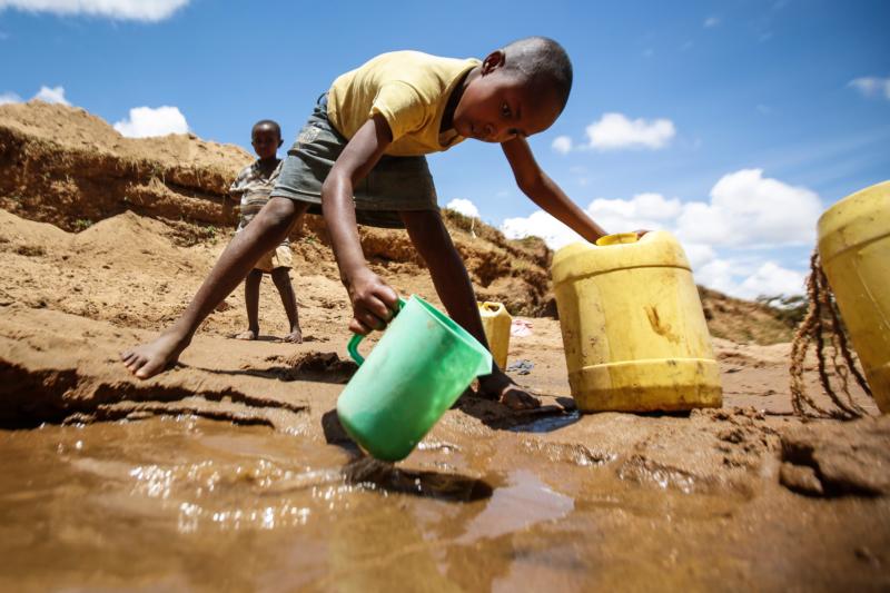 Nairobi Catholics deliver aid to fellow Kenyans in drought areas
