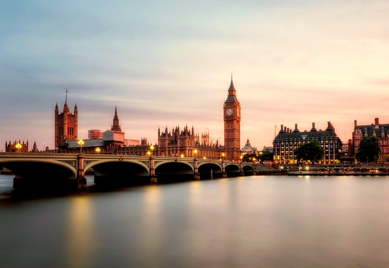 Catholic leaders call for UK government to end 2-child limit for public benefits
