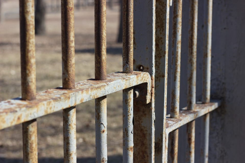 Archbishop gives hope to Cameroon prisoners