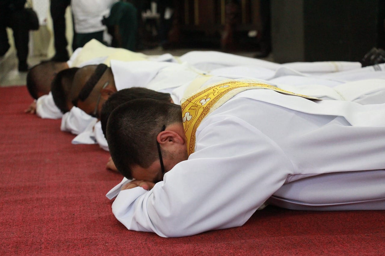 As debate on married priests reignites, ordaining ‘viri probati’ faces hurdles