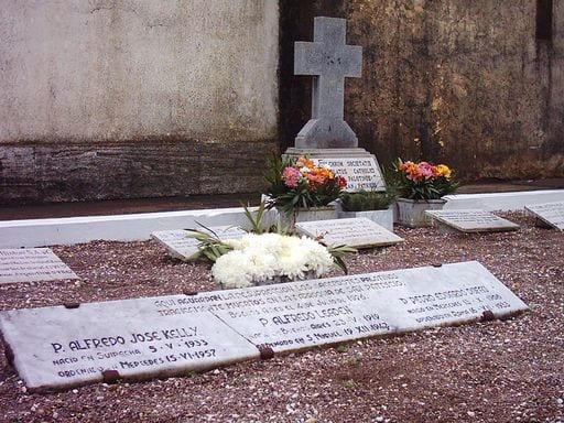 Argentina hopes its pope will declare murdered priests saints