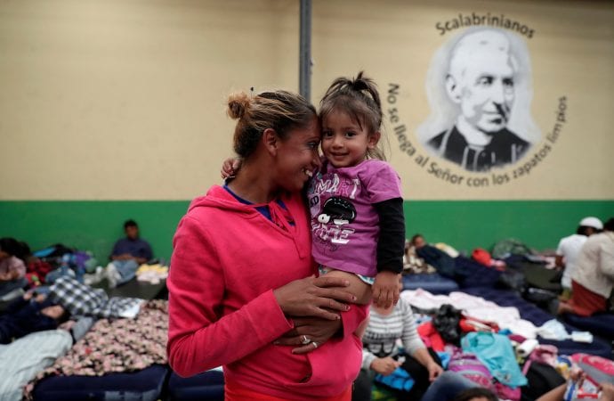 Scalabrini shelter in Guatemala swamped by Hondurans seeking safety