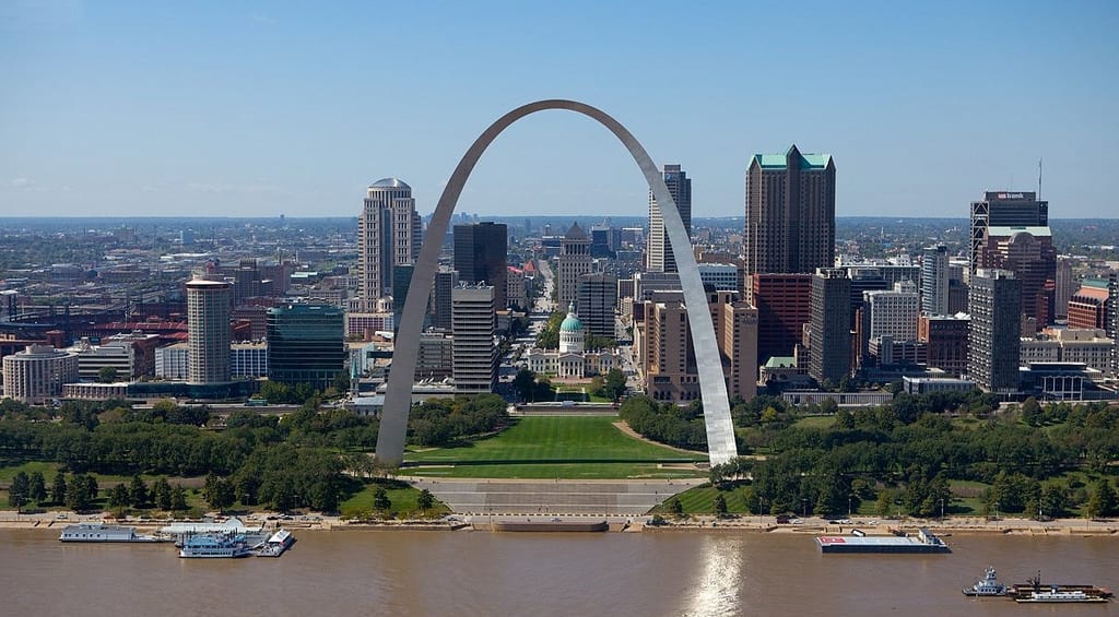 Ruling strikes down parts of St. Louis ‘abortion ordinance’