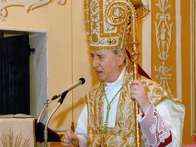 Bishop in scandal-ridden Italian diocese resigns