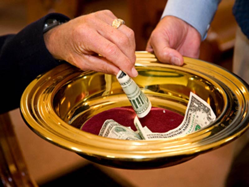 Strong link found between worship attendance and religious giving