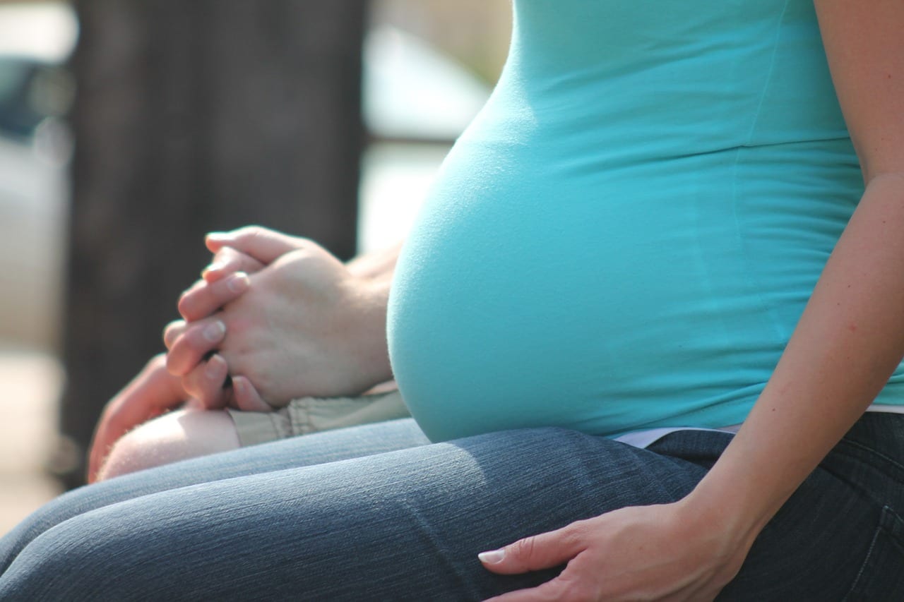 Jurors rule against fired unwed pregnant Missouri teacher