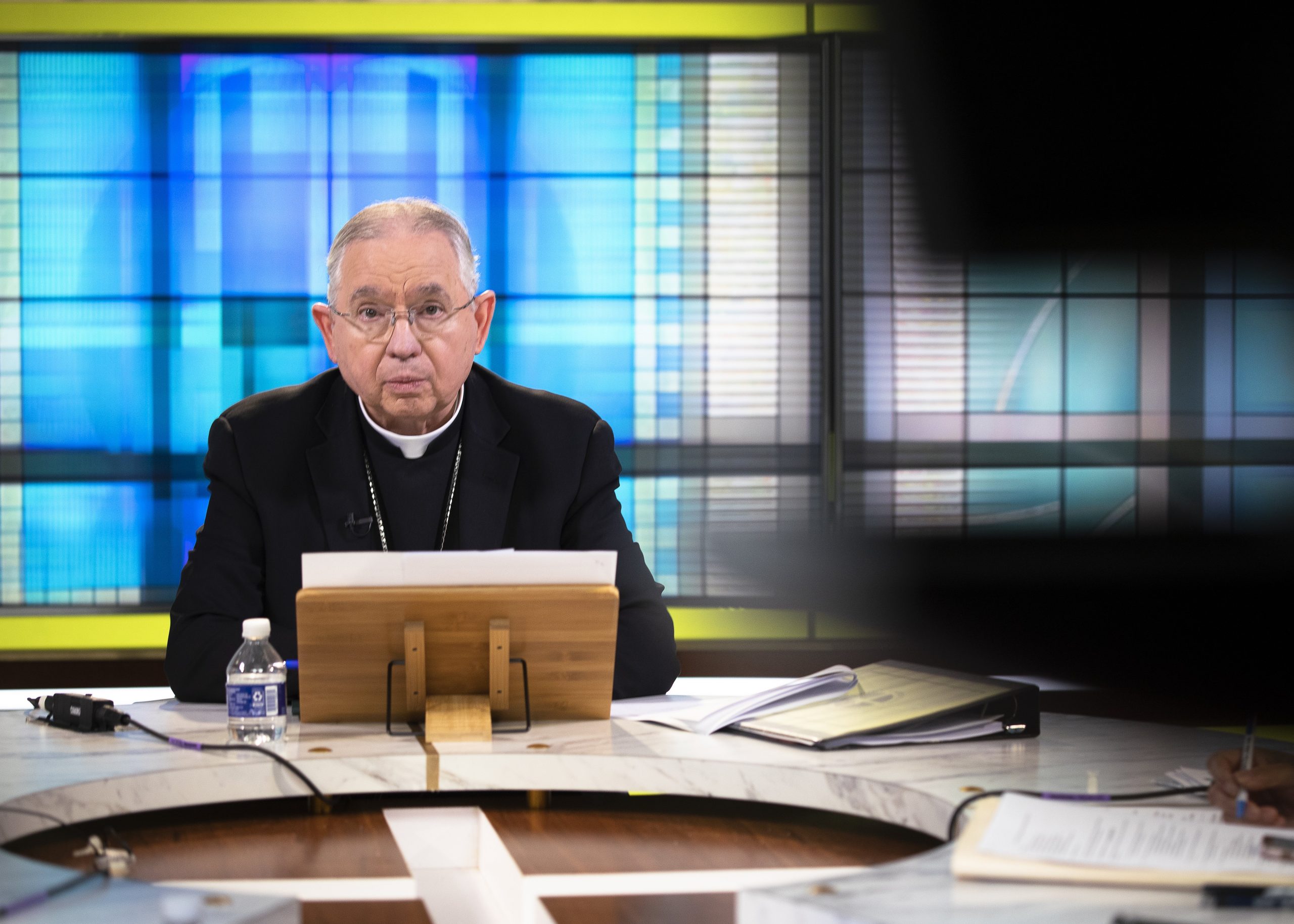 U.S. archbishop says ‘elitist leaders’ see Christianity as obstacle