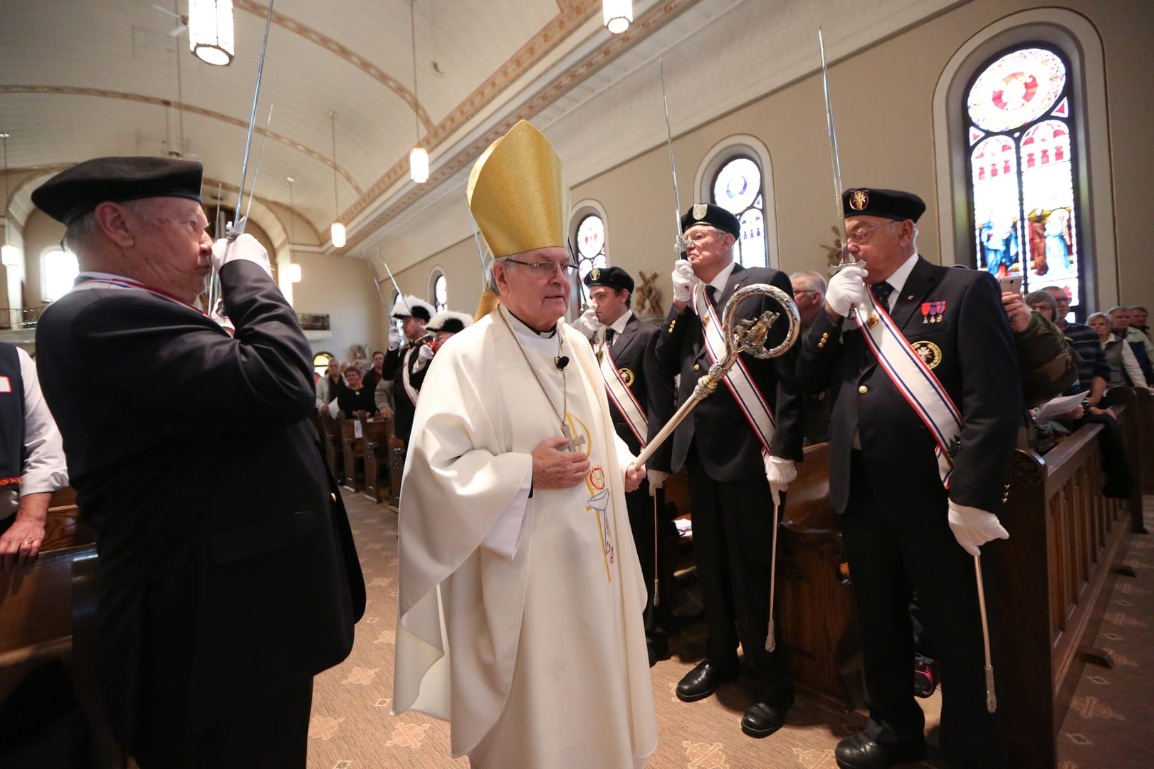 Bishop who served Czechs in U.S., Canada, Australia dies in California