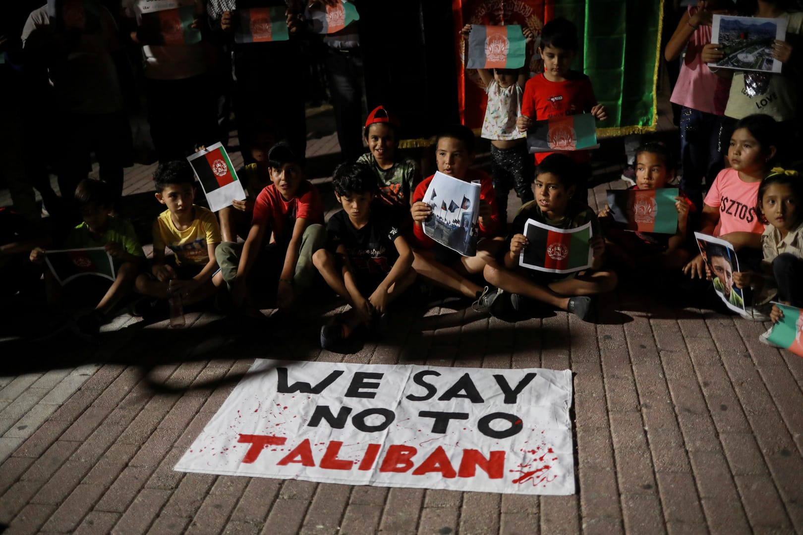 Catholic aid group seeks to expand humanitarian corridors for Afghan refugees