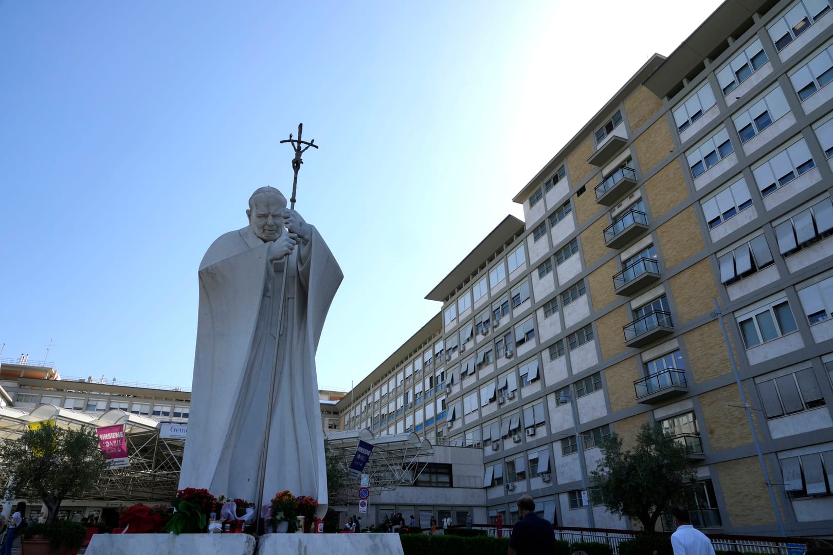 Polish Church defends John Paul sainthood after abuse claims