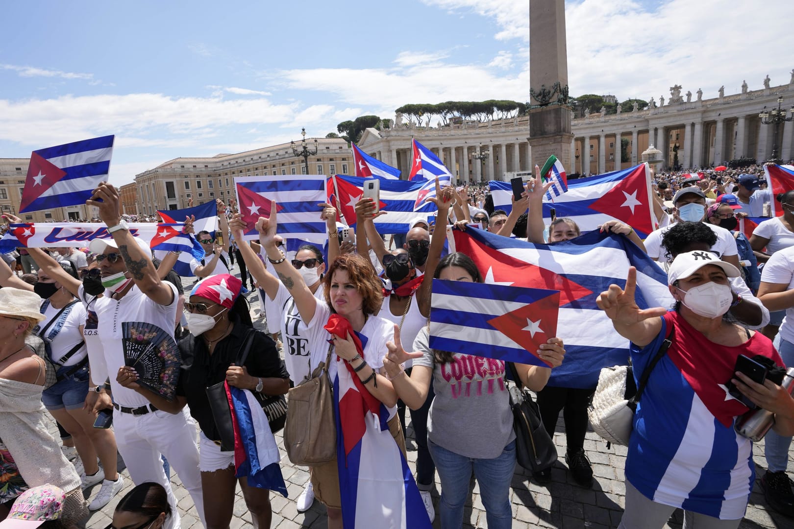 ‘I felt like I was back in Cuba’: Controversy surrounds flag confiscation in St. Peter’s Square