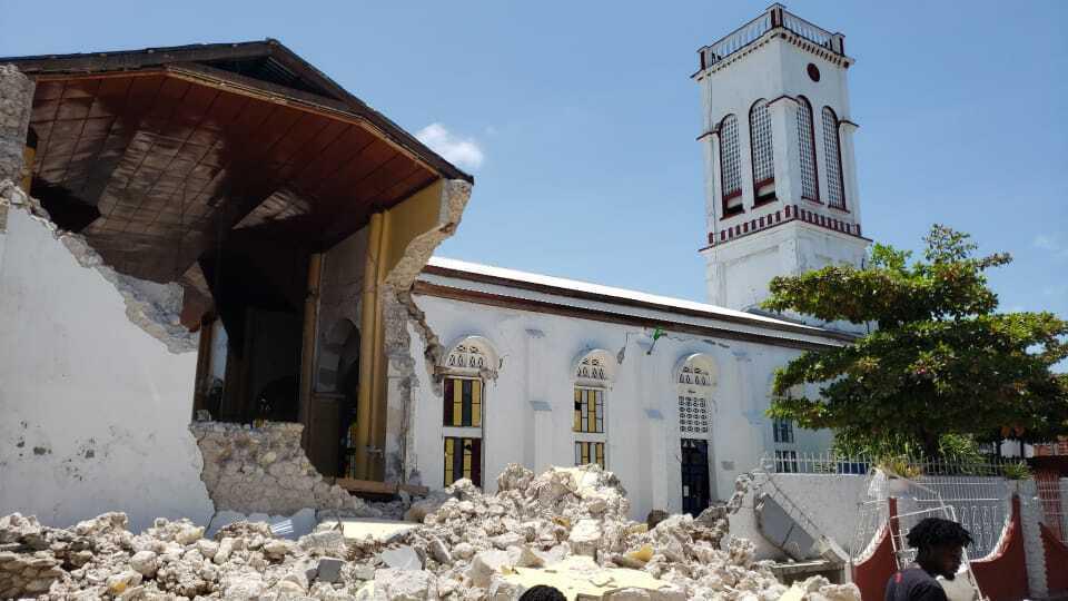 7.2 magnitude earthquake hits Haiti; at least 29 killed