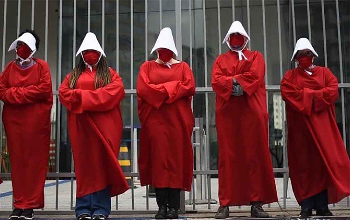 Critics say Brazil’s teen abstinence push reflects ‘ecumenical neocon pact’