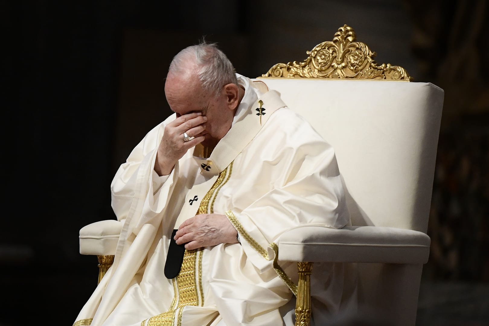 Pope calls damning French report on abuse a ‘moment of shame’