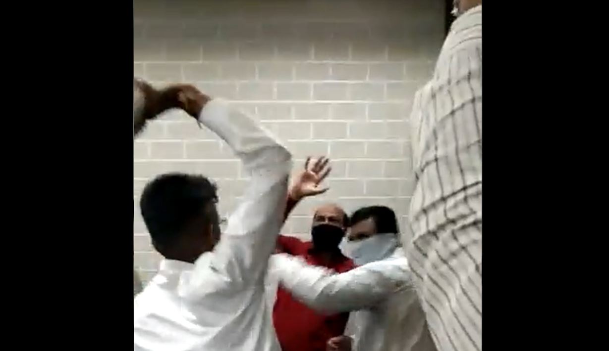 Christian pastor assaulted by Hindu nationalist mob in Indian police station