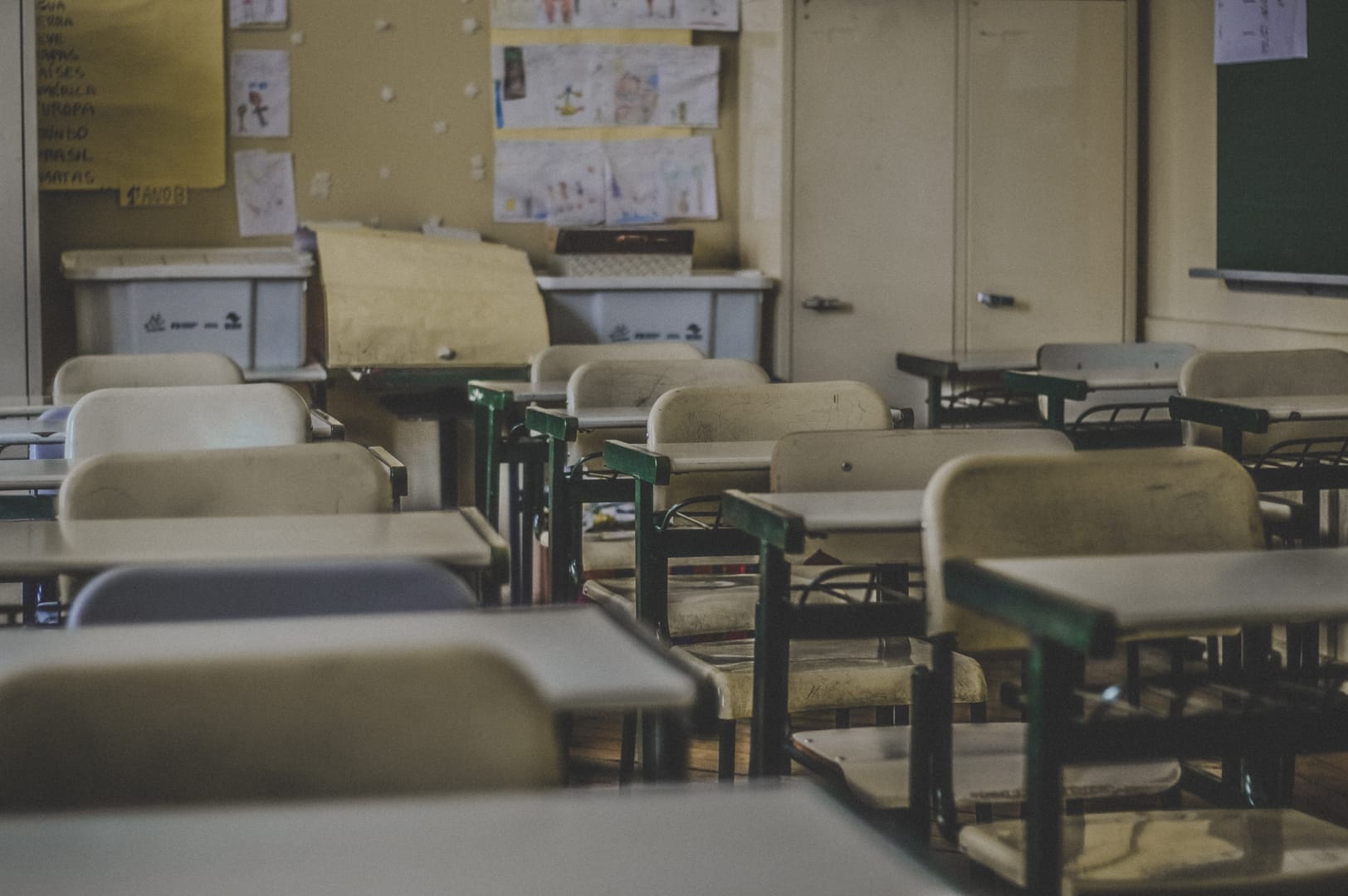 Court rules Catholic school wrongfully fired gay substitute
