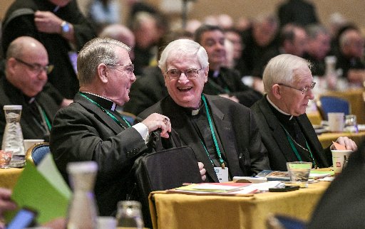 Debate, vote on proposed eucharistic document will top US bishops’ agenda