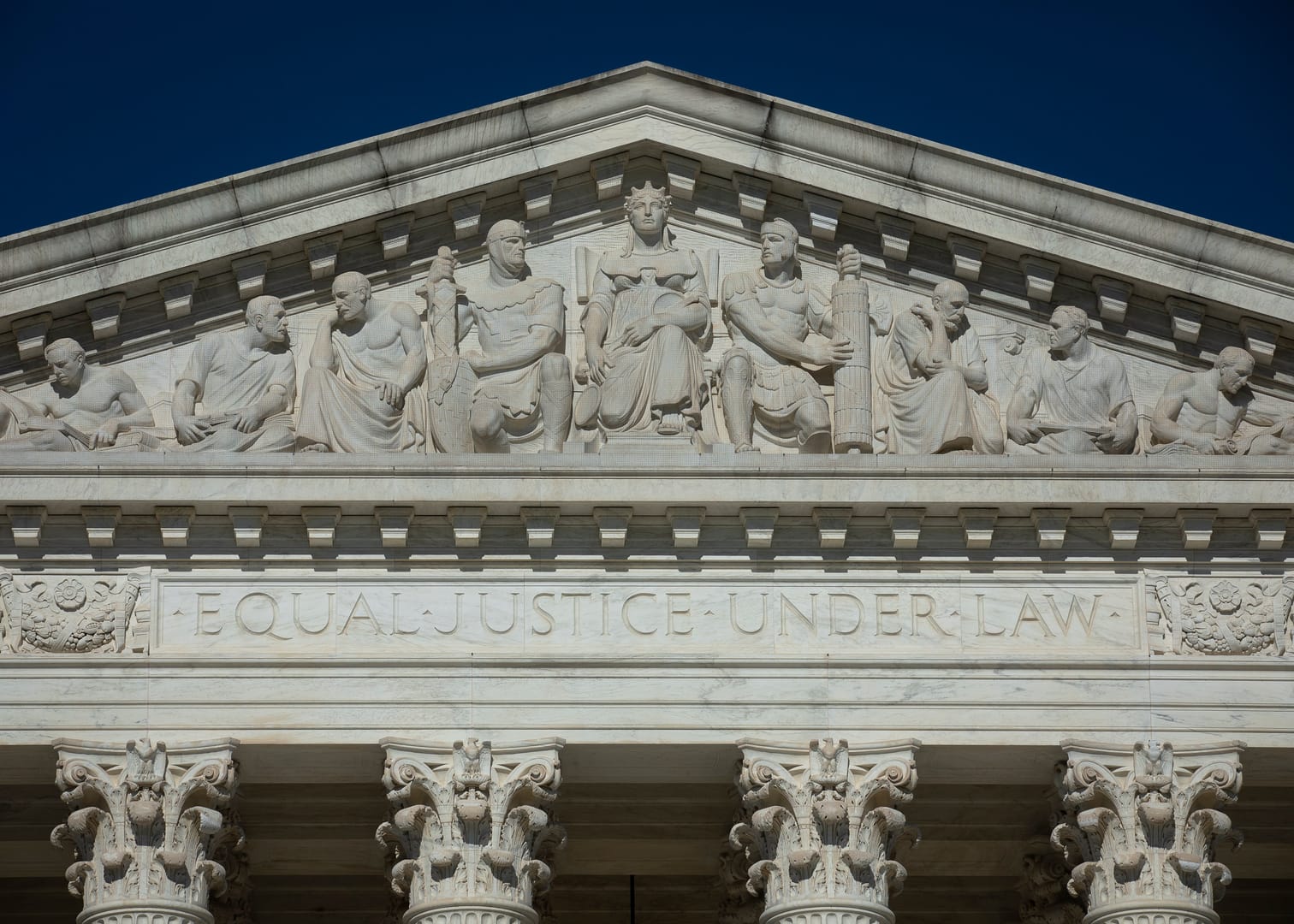 Divided court considers role of chaplains in the execution chamber