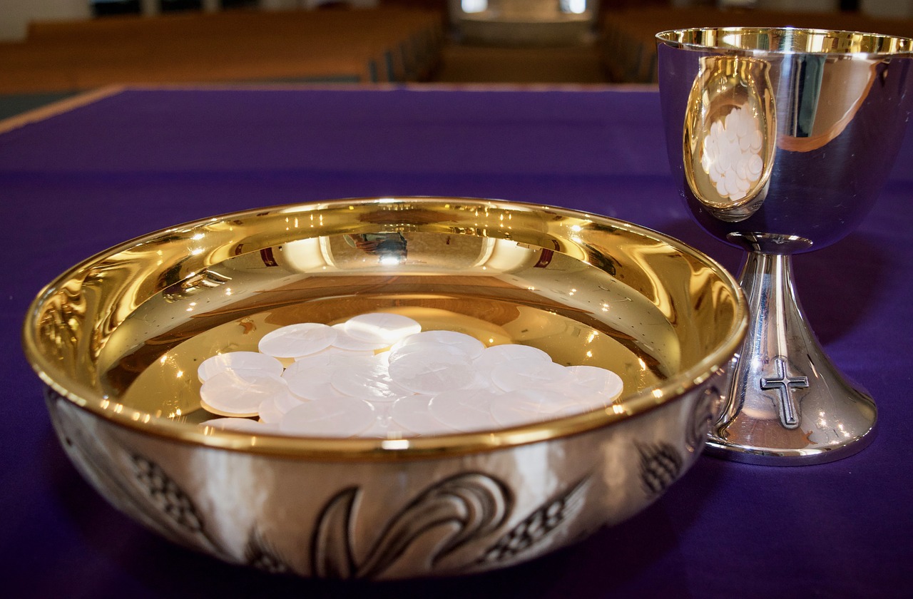 Chicago-area priest reinstated year after abuse probe began