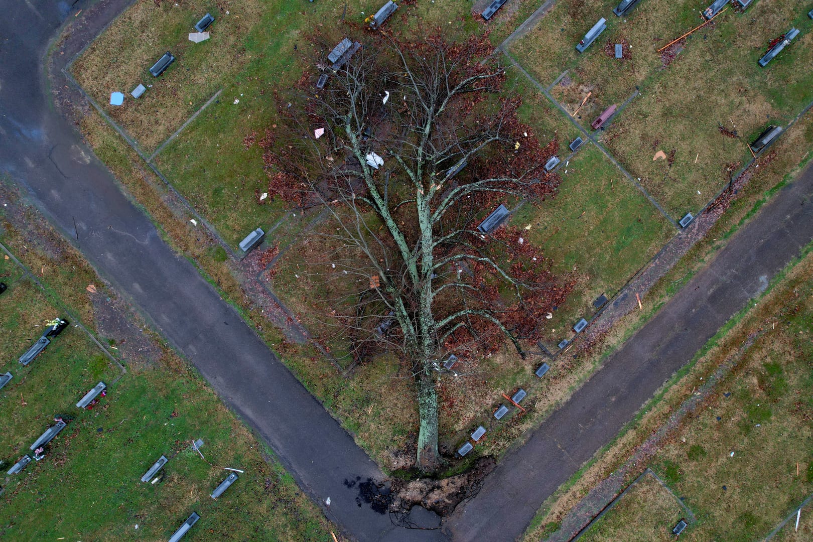 While coping with losses, tornado victims also are hopeful about rebuilding