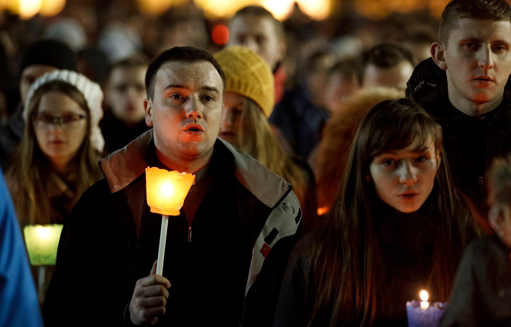 Pope, patriarch offer prayers as young Europeans hold Taizé prayer online