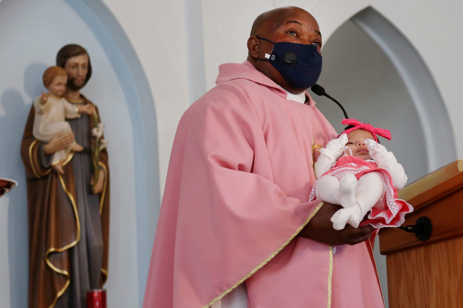 U.S. Catholic clergy shortage eased by recruits from Africa
