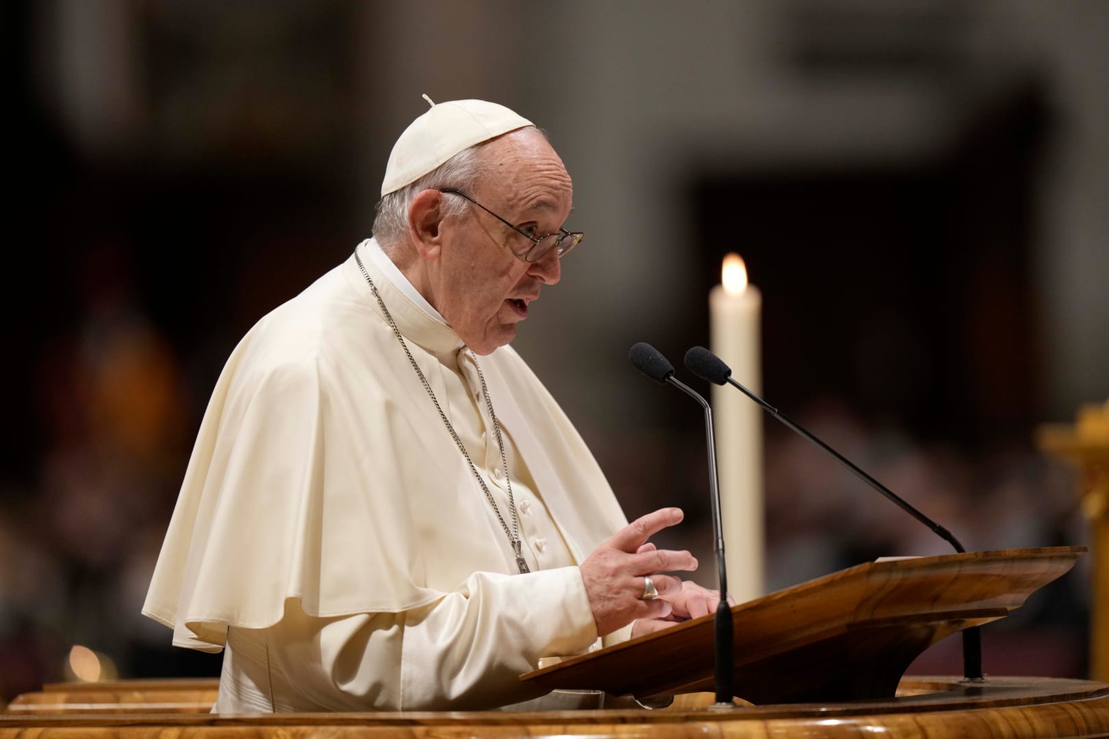 On New Year’s, pope urges greater support, protection for women, mothers