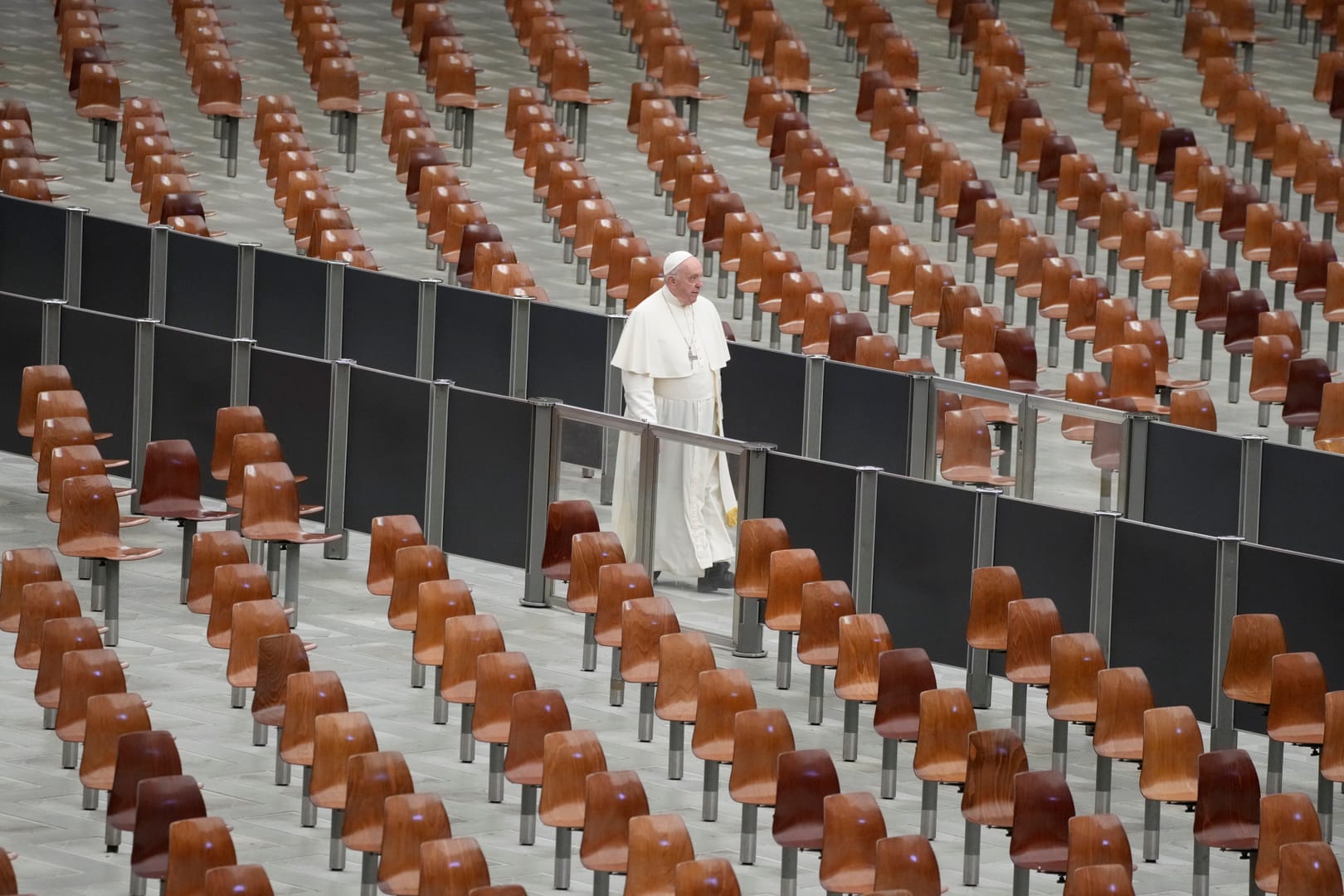 Pope says ‘deafening noise of war and conflict is intensifying’ across world