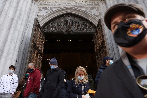 Mask mandates return in several dioceses as omicron variant surges