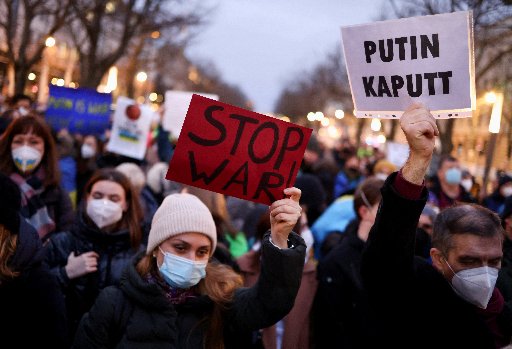 In a violent world, some find Gospel nonviolence a worthy alternative