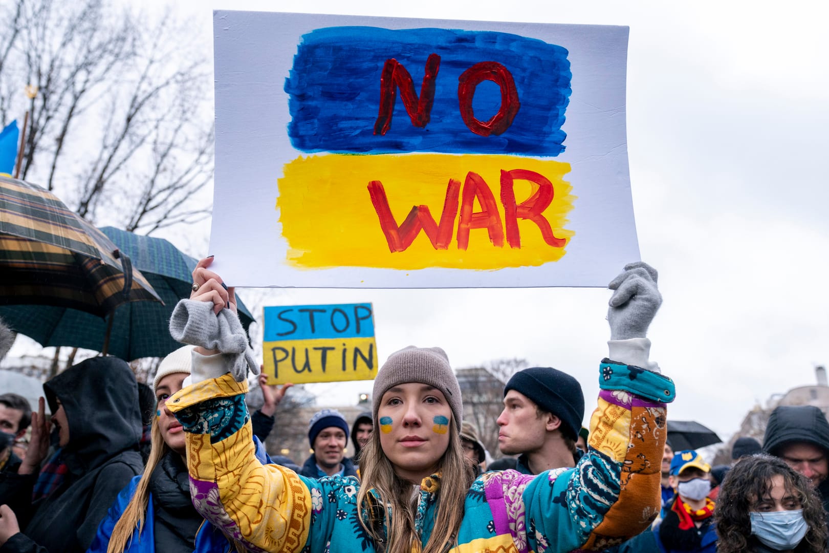 Prayers and despair: Ukrainians in the US decry invasion