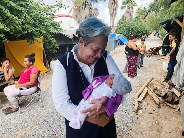 After CatholicVote files lawsuit, nun urges conservative group to visit border