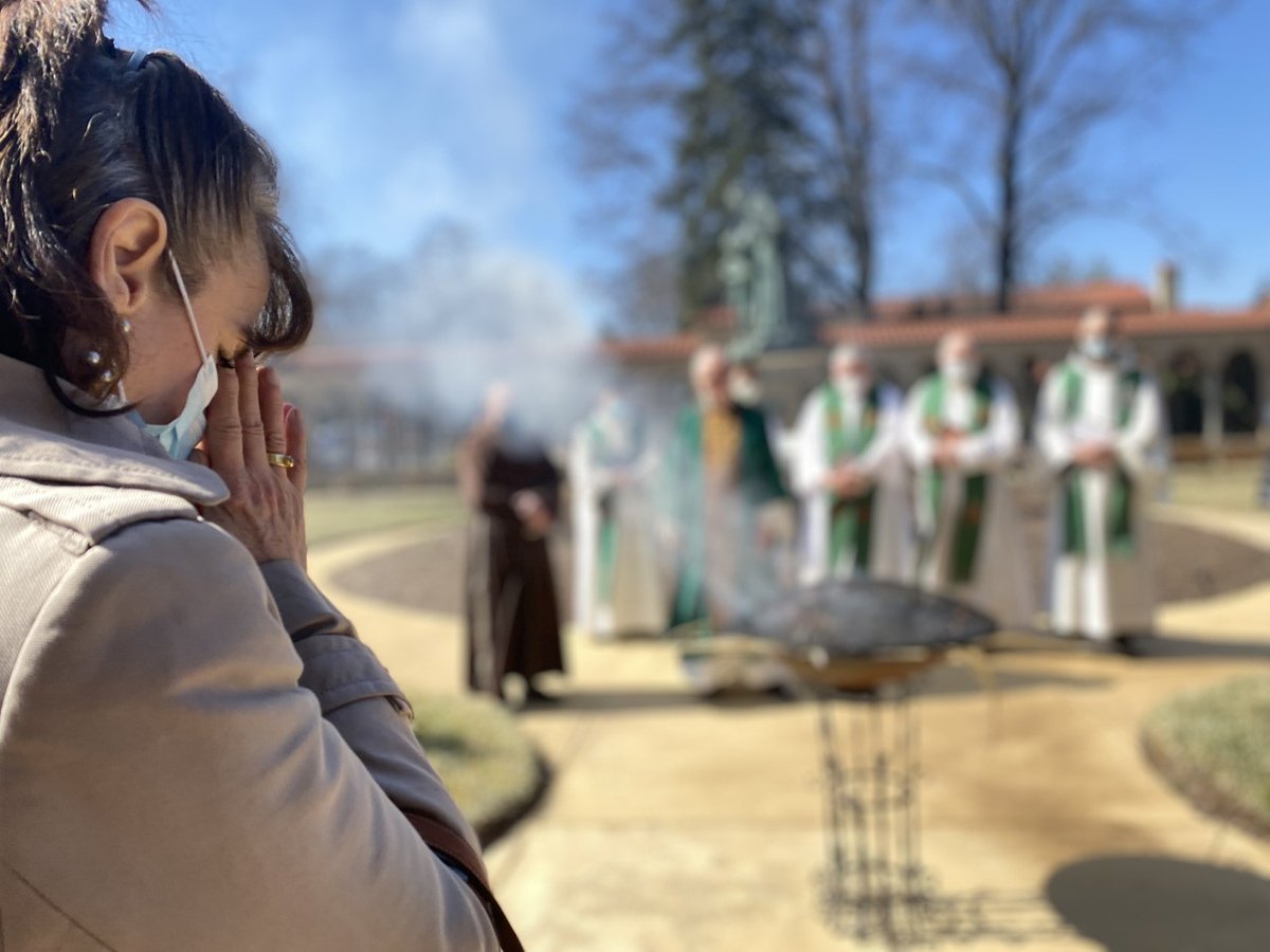 As pandemic’s limits ease, palms burn in preparation for Ash Wednesday