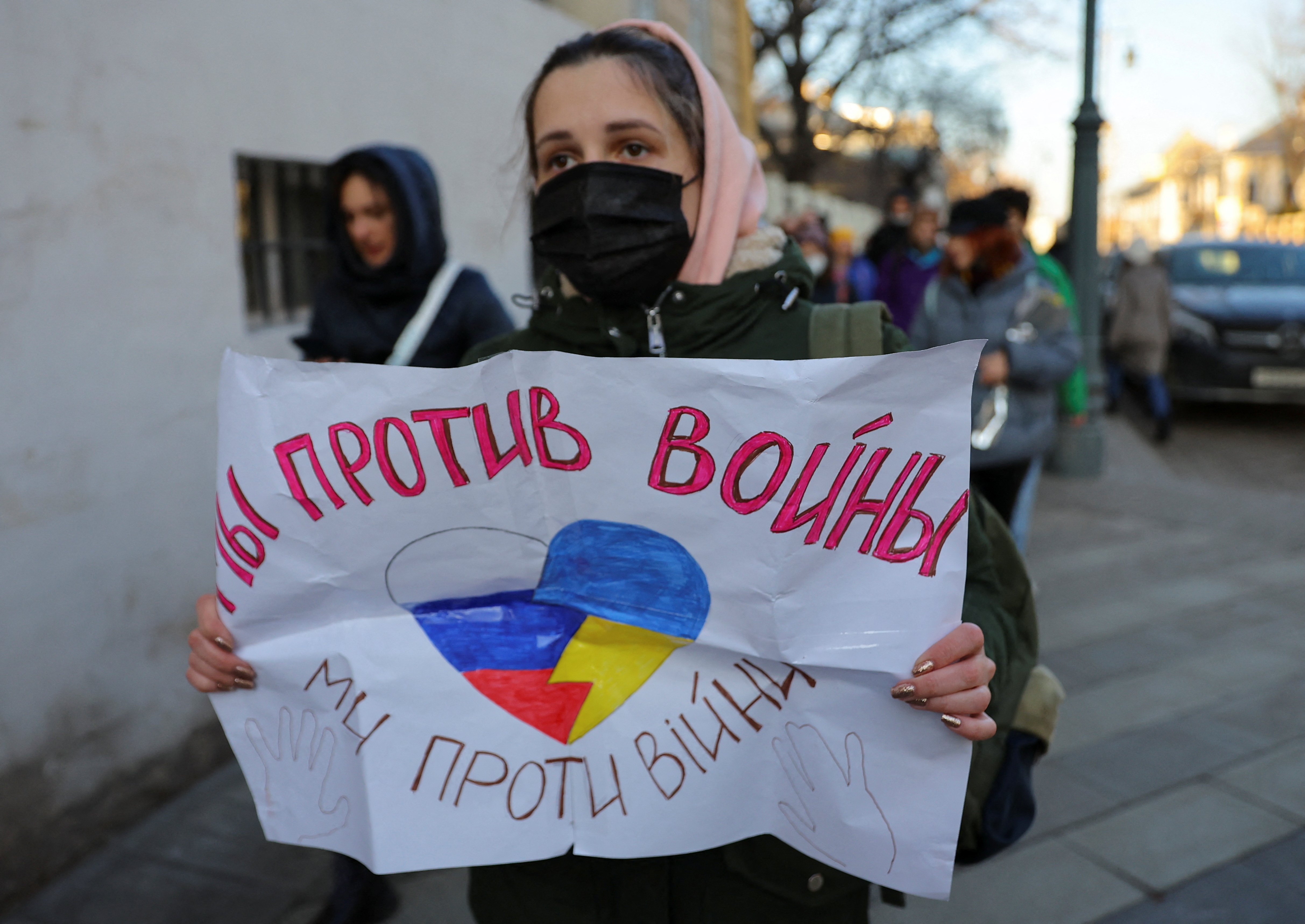 Russian Catholics grieving, angered after Ukraine invasion, says official