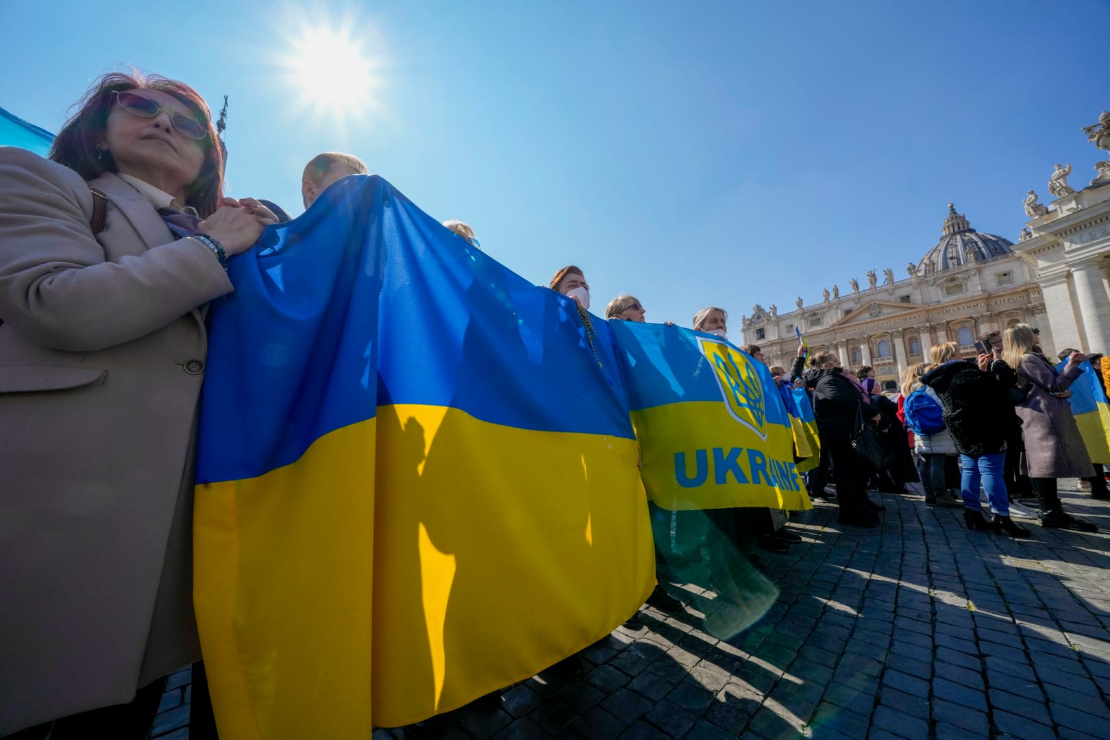 Italian church rallies support for those fleeing Ukraine war